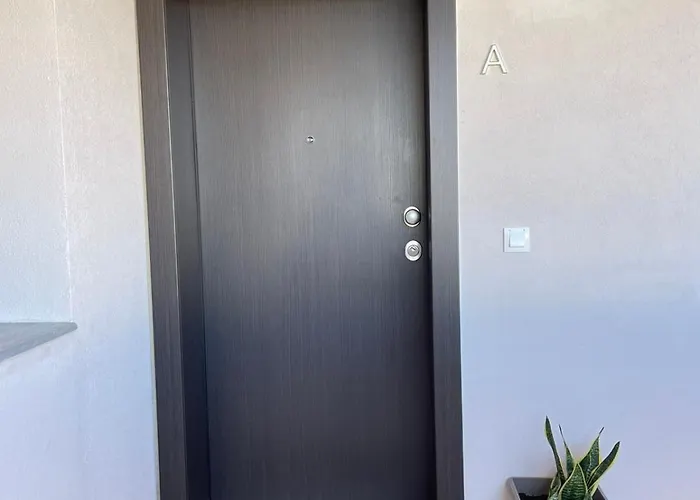 Golden A Апартаменты *